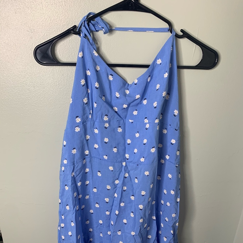 Summer dress, floral, short, open back